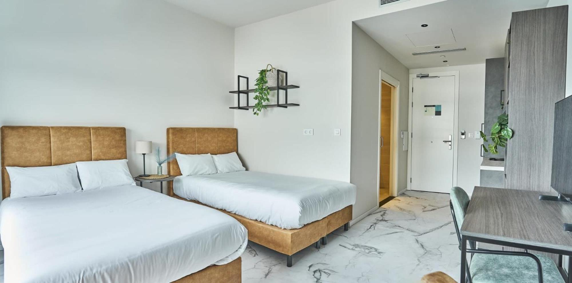 Pozuelo de Alarcón Student Experience Madrid Pozuelo - Luxury Hostel מראה חיצוני תמונה